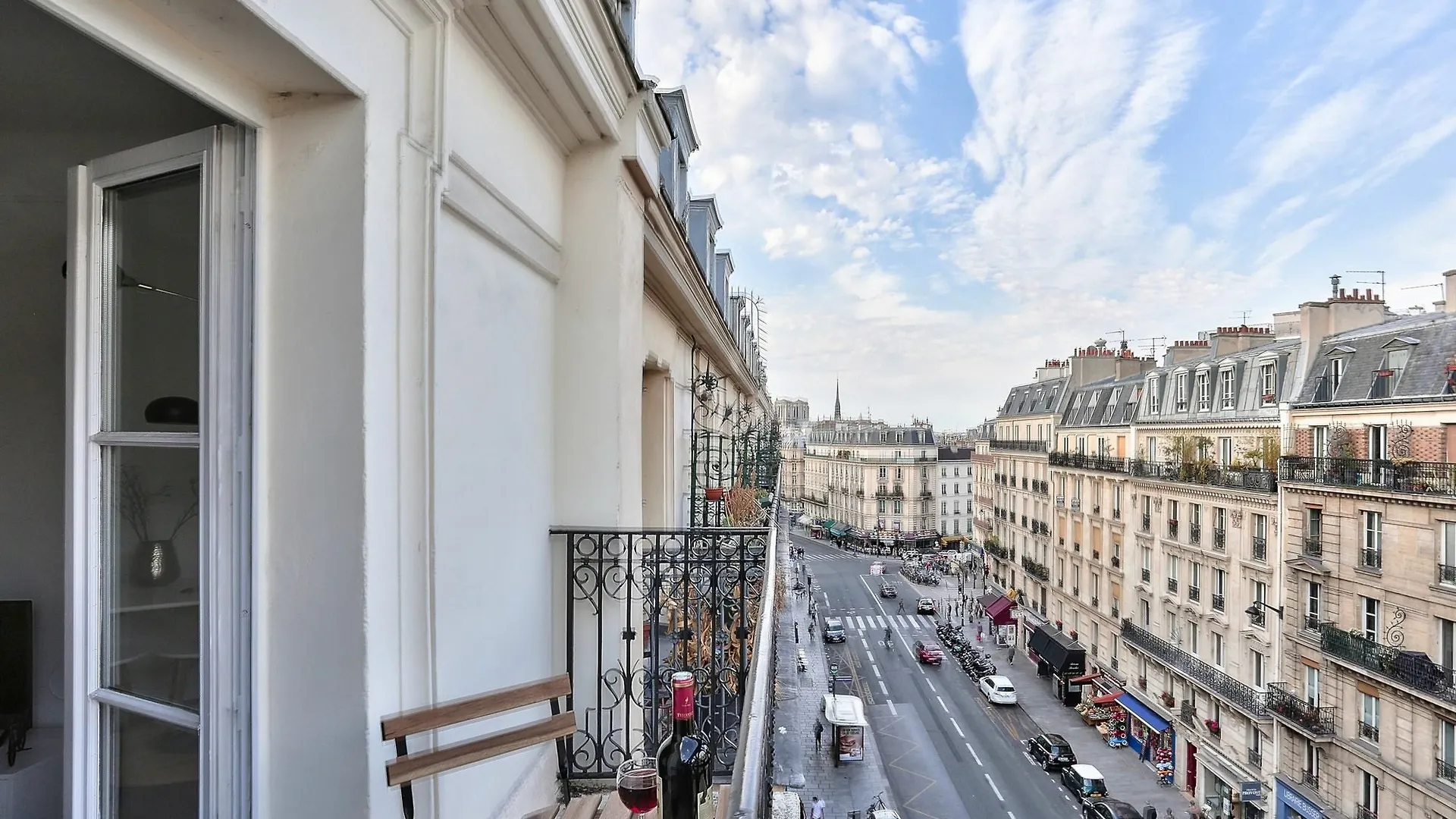 Notre Dame De - Monge Apartman